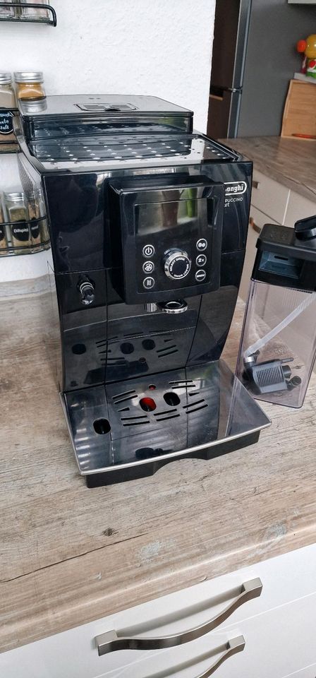 Kaffeevollautomat von Delonghi in Rostock