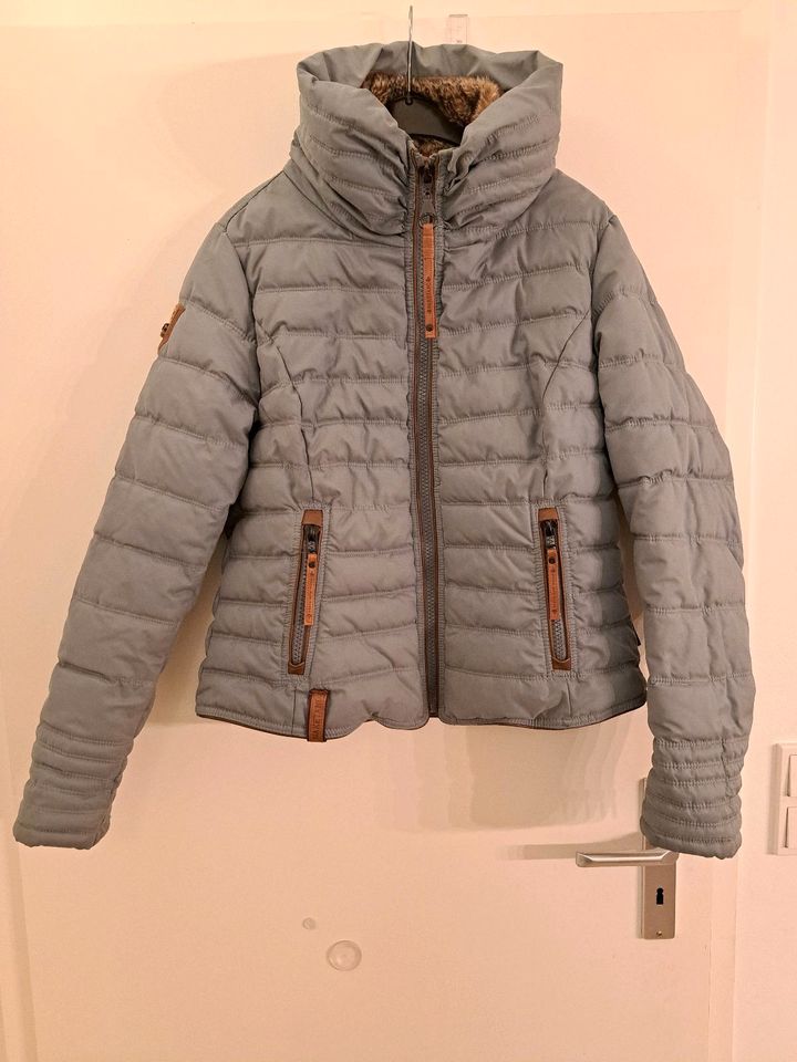 Jacke  Damen Naketano Gr. L Winterjacke in Köln