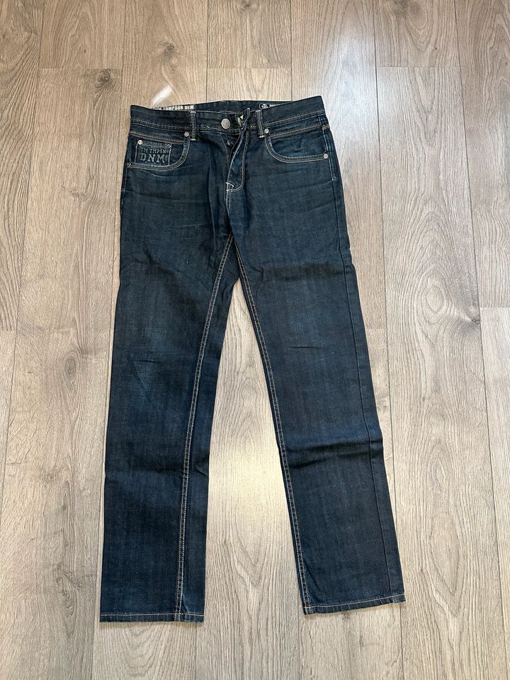 Jeans Hose Tom Tompson Gr. 31/32 in Bilshausen