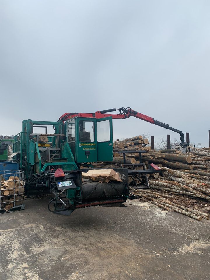 Lohnarbeit Kaminholz-Brennholzproduktion vor Ort in Zwickau