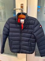 Tommy Hilfiger leichte Daunenjacke Düsseldorf - Oberkassel Vorschau