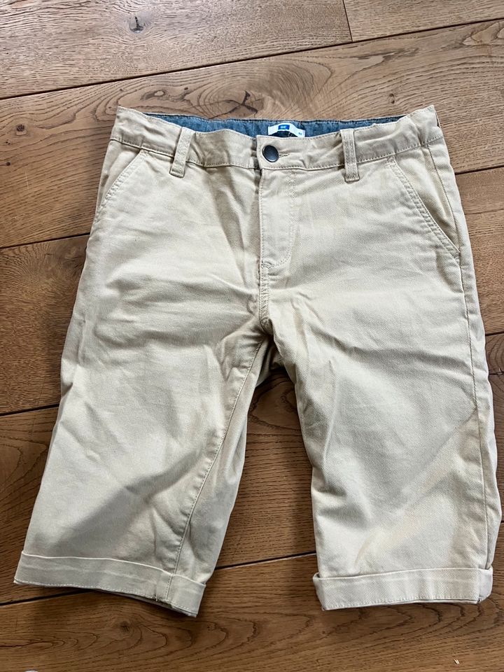 Shorts/kurze Hose Junge in Wachtberg