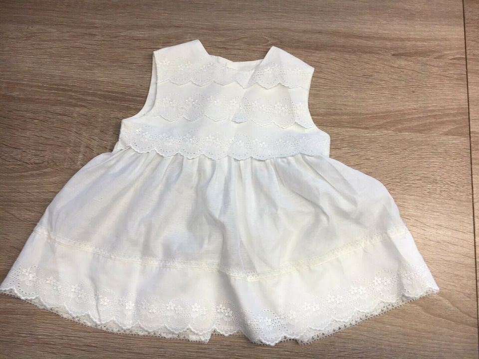 Weiß Mädchen-Kleid Zara H&M Steiff Taufe Feier Fest Tauf-Kleid in Geisenhausen