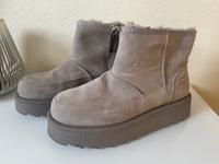 Tamaris Boot Grau Größe 40 ***Top*** Nordrhein-Westfalen - Breckerfeld Vorschau