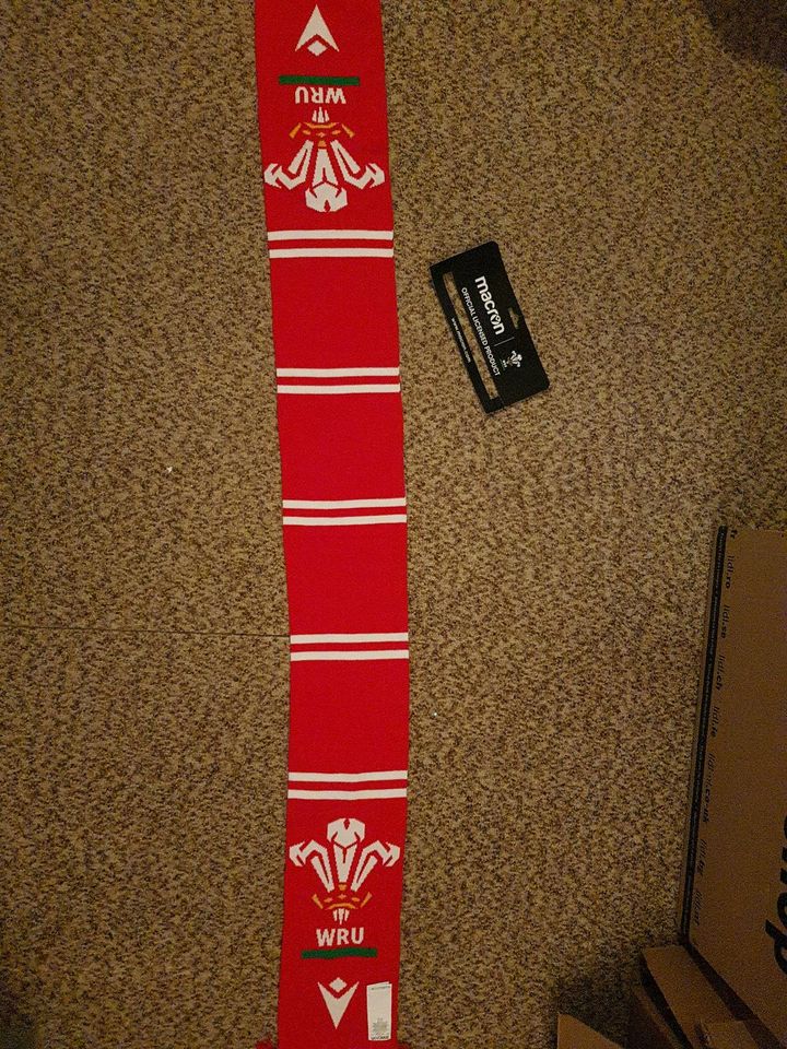 WRU Wales Rugby Union Original Fan Schal Scarf Merchandise in Sehnde