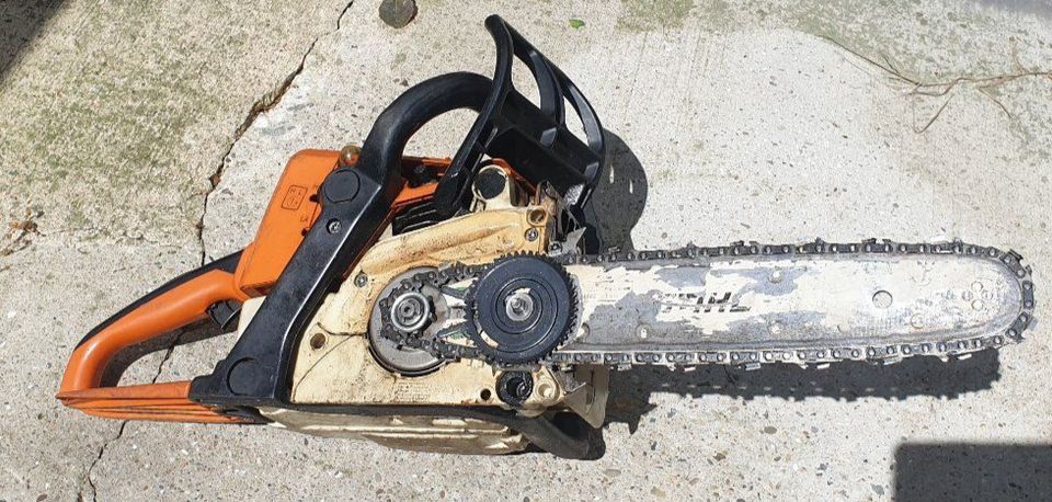 Stihl Benzin Kettensäge 023 mit schnellspanner Schwertschutz in Osnabrück