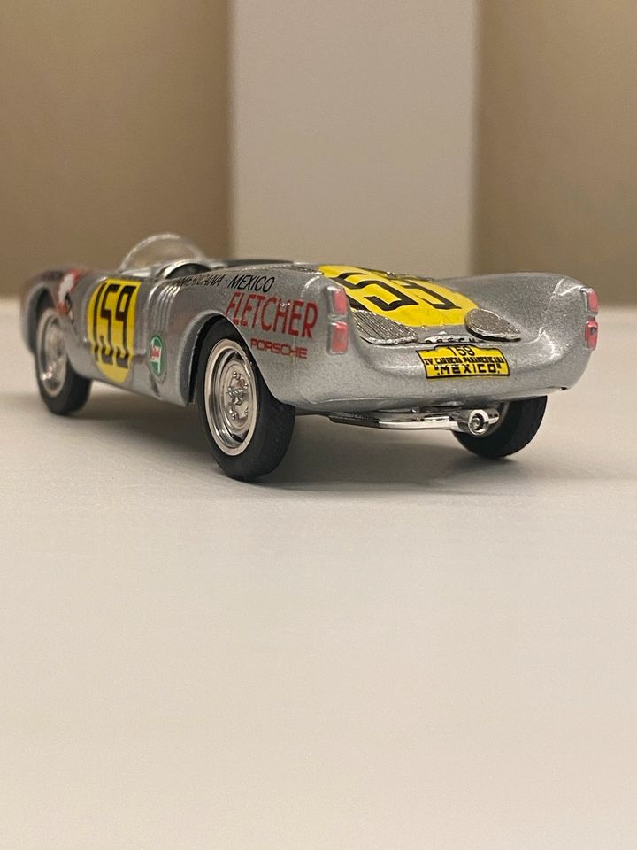 Seltenes Porsche 550RS -Modell von Brumm in Aarbergen