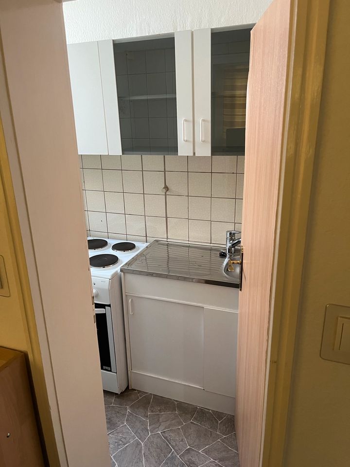 Zwei Zimmer Wohnung in Leverkusen (Manfort) in Leverkusen