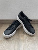 Puma Damen Sneaker 'Vikky Stacked´, schwarz, Gr. 37,5 (UK 4,5) Hessen - Griesheim Vorschau