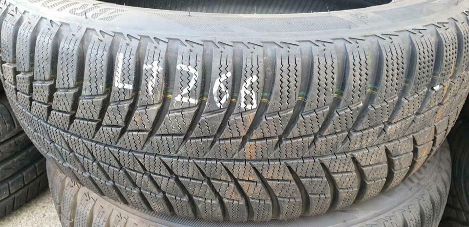 2x Winterreifen 205/55 R17 95H M+S Bridgestone Blizzak LM001 Dot. in Zülpich