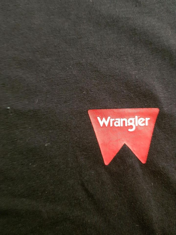 Original Wrangler T-Shirt Schwarz XL Neu in Biebesheim