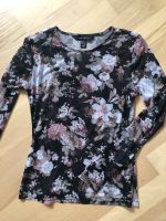 Top Oberteil Shirt Blumen bunt Print rosa schwarz Größe S Bayern - Schierling Vorschau