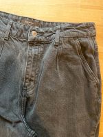 Schwarze Jeans Mom Carrots Gr. 40 RESERVED wie NEU Stuttgart - Stuttgart-Süd Vorschau