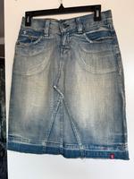 Damen Jeans Rock EDC Größe 32* Stone Washed Top Zustand Hessen - Braunfels Vorschau