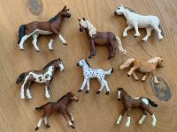8 verschiedene Schleich Pferde Ponys Fohlen wie neu Horse Club Wandsbek - Hamburg Bergstedt Vorschau