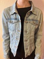 Pull&Bear Jeansjacke Damen S Sachsen - Annaberg-Buchholz Vorschau