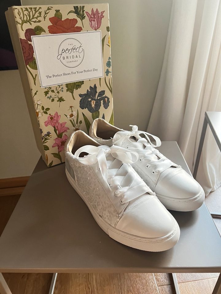 The Perfect Bridal Brautsneaker Brautschuh Nikki flach Gr. 41 in Schwedt (Oder)