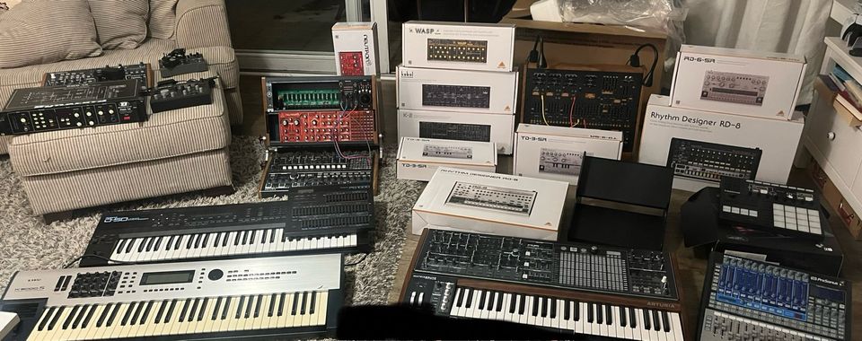 Behringer 2600 halbmodularer Synthesizer in Goldenerhahn