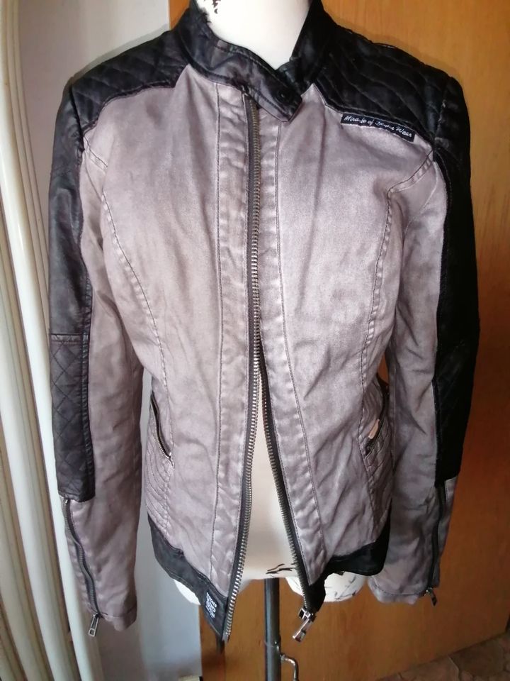 Neue, nicht getragene Jacke von M.O.D im bikerstyle.np 99.90- gr. in Arnstorf