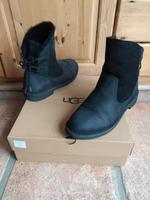 UGG Stiefel Gr. 41 Model W Naiyah in schwarz Nordrhein-Westfalen - Horn-Bad Meinberg Vorschau
