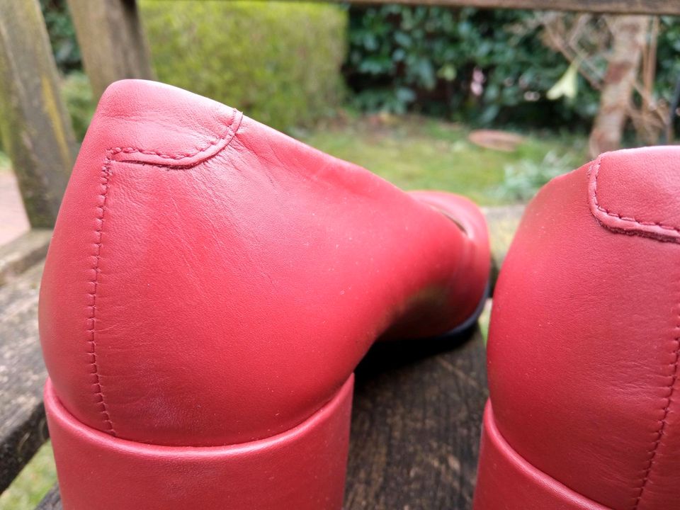 Damen Schuhe/ Pumps von Ecco Gr 40 in Bramsche