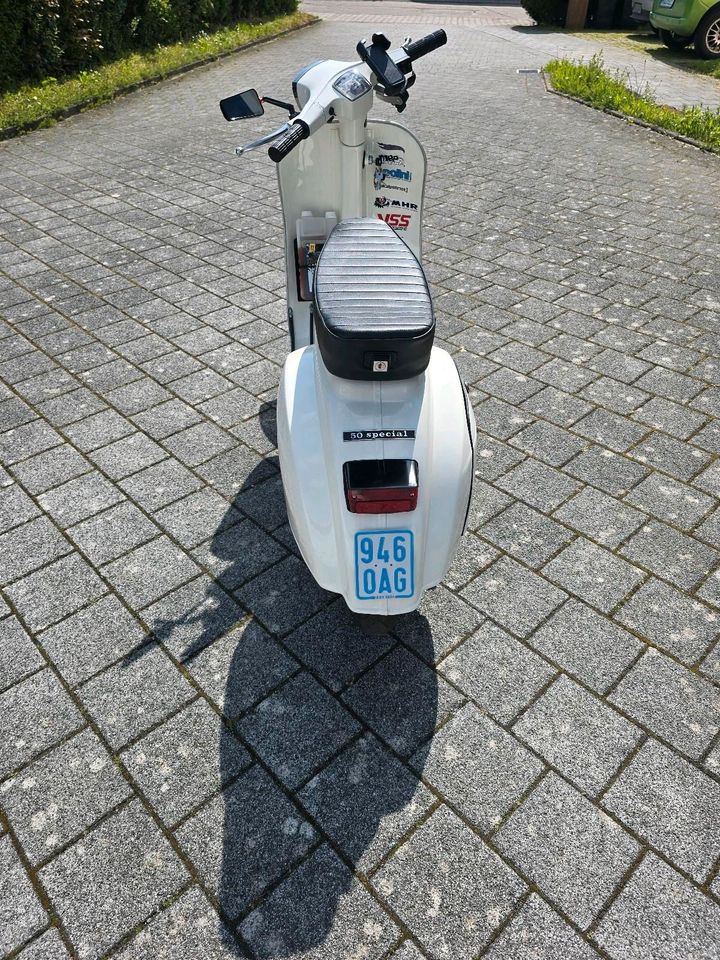 Piaggio Vespa 50 Special Roller Moped in Schwaigern