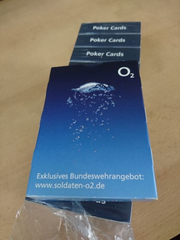 10 x Poker Kartendeck Poker Playing Cards blue von O2 in Köln