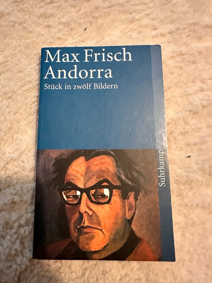 Max Frisch Andorra Suhrkamp Buch Lektüre Stück in zwölf Bildern in Herten