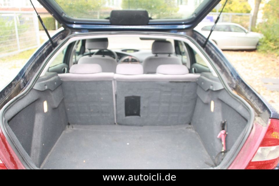 Citroën C5 Lim. 3.0 V6 Exclusive * Hydropneumatik * in Fahrenzhausen