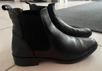 Tamaris Chelsea Boots Gr.40 Nordrhein-Westfalen - Engelskirchen Vorschau