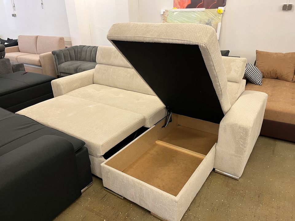 Schlafsofa Ecksofa mit Bettkasten Cord Sofa - Sonder Angebot! in Marburg