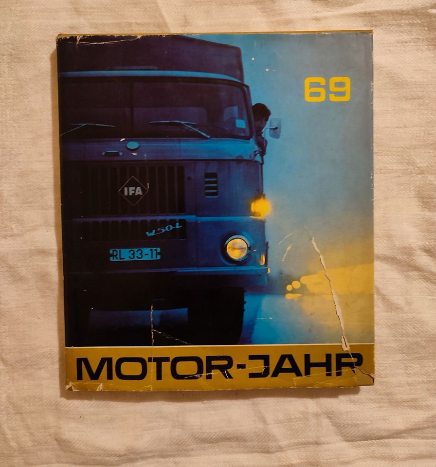 Altes Buch Motor Jahr 69 IFA Oldtimer Fahrzeuge Wartburg W50 in Reimersgrün