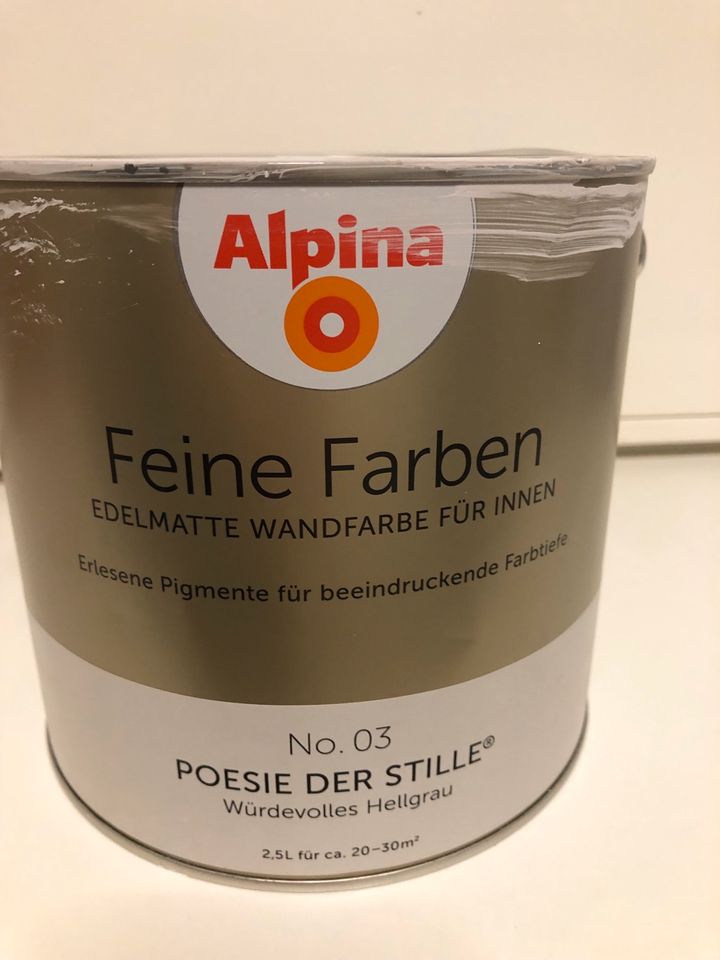 Alpina feine Farbe No.03 - würdevolles Hellgrau in Argenbühl