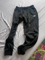 2 jogginghosen von nike Nordrhein-Westfalen - Marl Vorschau