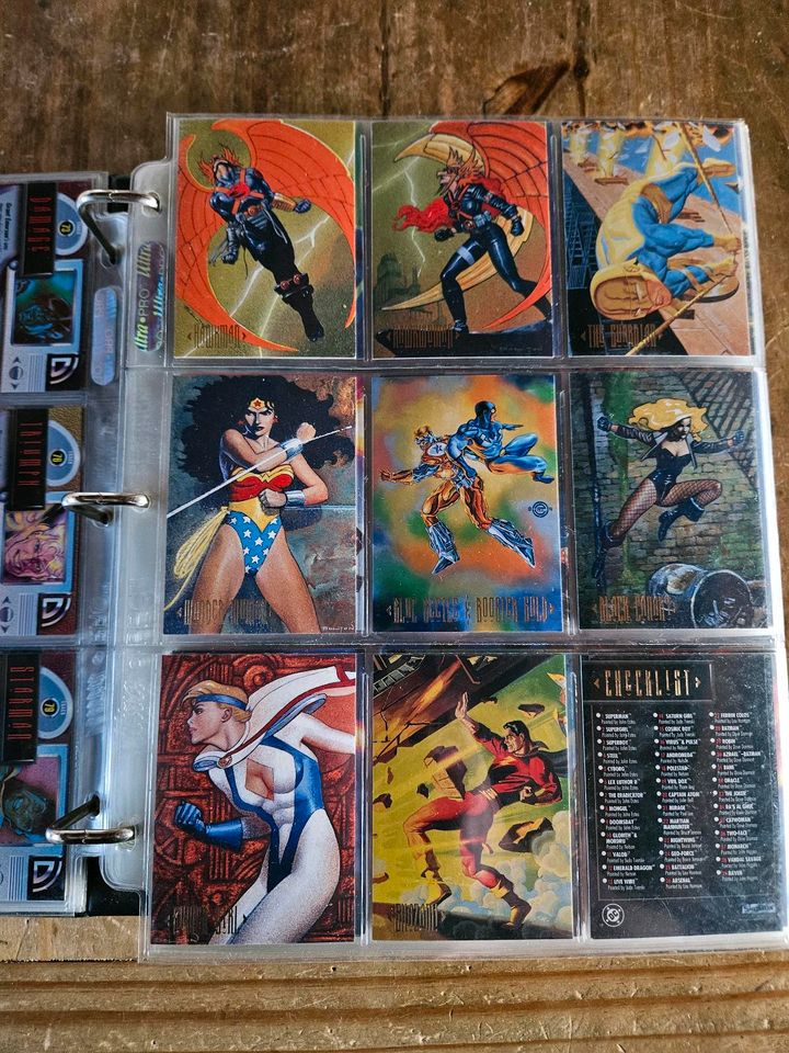 MARVEL-DC COMICS ALBUM KARTEN VON 1994+ in Wiesbaden