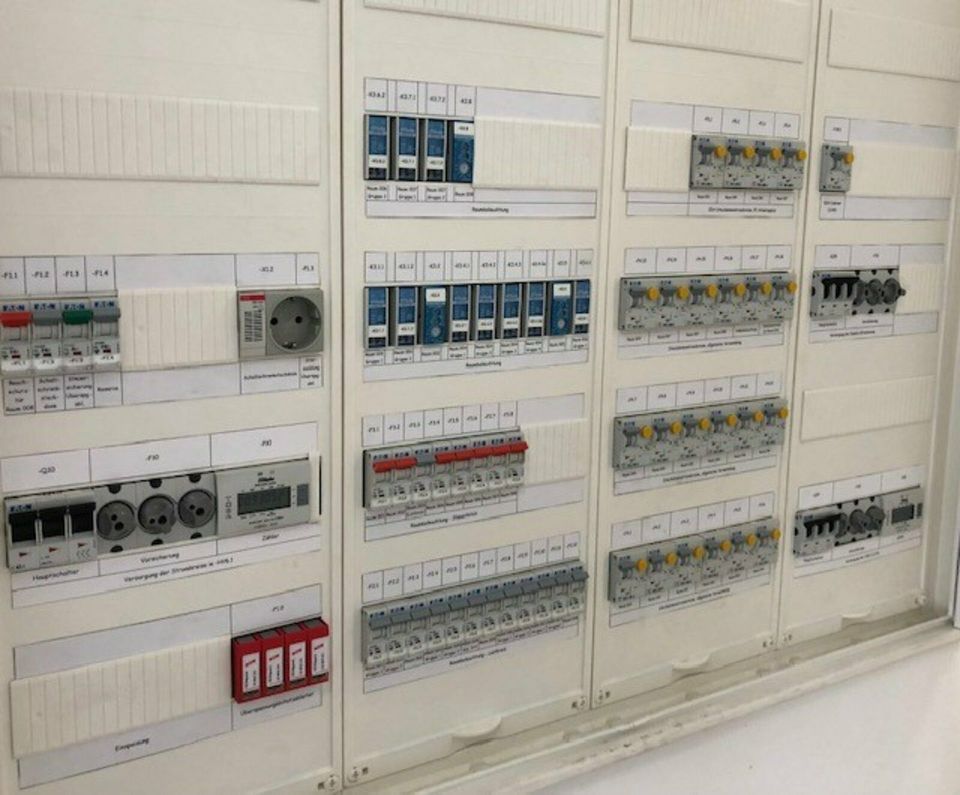 Betriebs-Elektriker (m/w/d) für Instandhaltung, Neuinstallation in Künzell