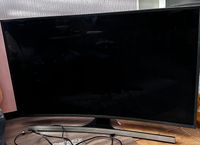 Samsung Smart Tv mit Zubehör 48Zoll UHD! Hessen - Ebersburg Vorschau