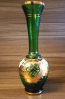 Bohemian Glass emerald green, Vase, ca 30 cm hoch Lichtentanne - Schönfels Gem Lichtentanne Vorschau