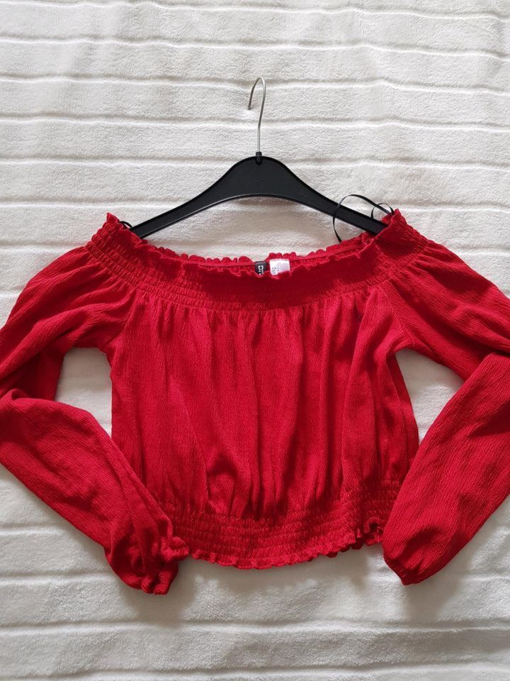 Carmenbluse, Schulterfrei, Shirt, Pullover, Bluse, Gr. S, rot in Marienhafe