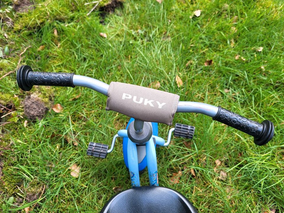 Puky Dreirad mit Schiebestange Korb Lenkerschutz Blau in Schüttorf