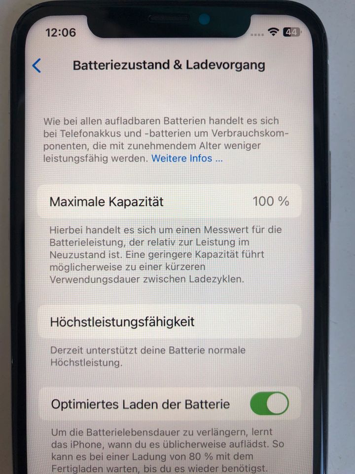 Apple iPhone X 64Gb weiß in München