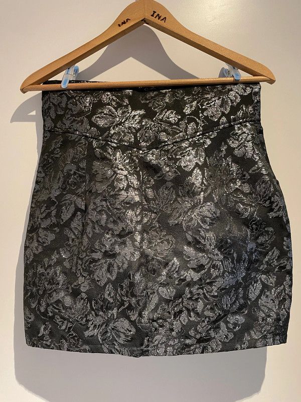 Neu! H&M Rock mit Taschen, high waist, siber schwarz, hohe Taille in Dortmund