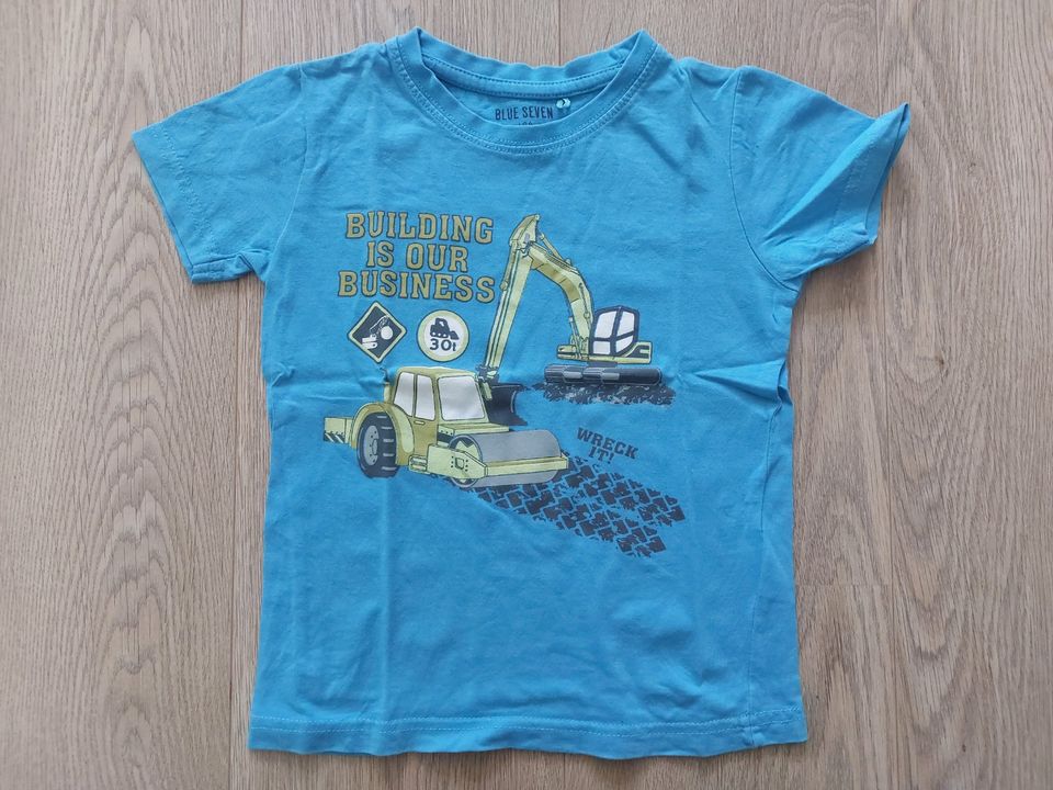 T-Shirts - Jungen - Gr. 104 - je 1,50 € in Radebeul