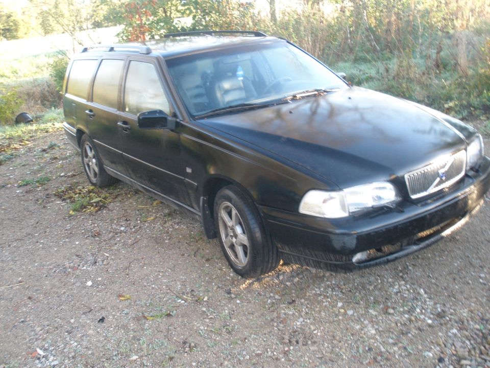 VW LT/ VOLVO  2,5 TDI Zubehör Wie Turbolader, Anlasser .... in Wischhafen