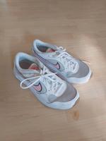 nike Turnschuh Grösse 38.5 Niedersachsen - Braunschweig Vorschau