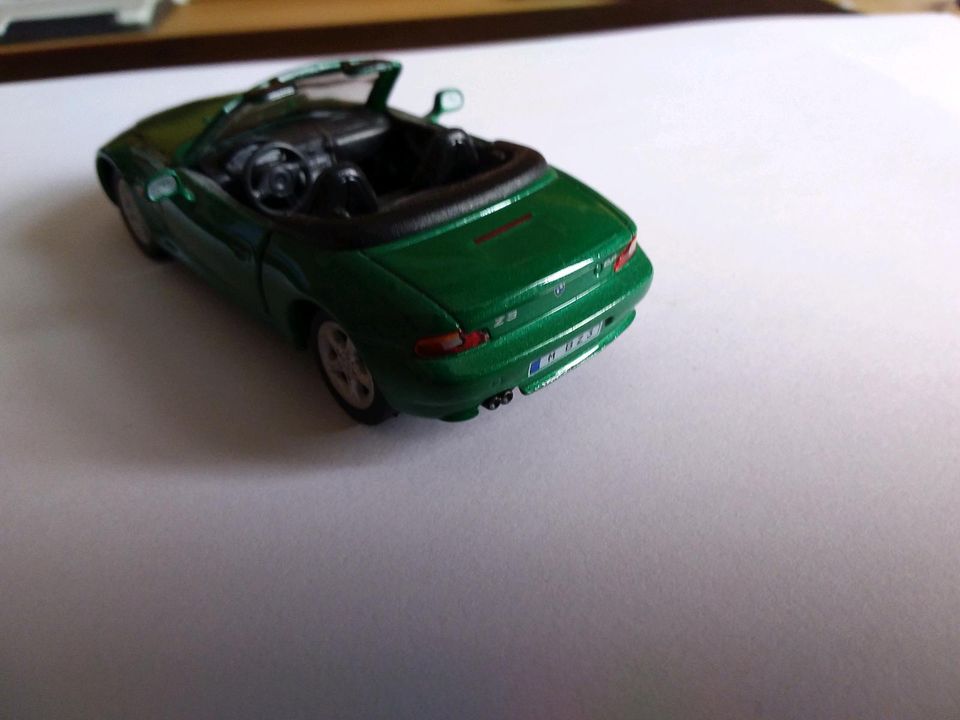 1:43 BMW Z3 grün in Dortmund