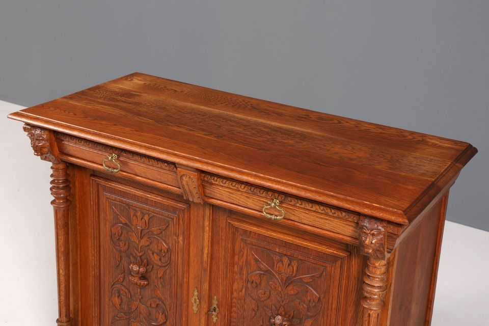 Edler Gründerzeit Schrank Antik Nussbaum Kommode Jugendstil Sideboard um 1880 Artikel-Nr.: B479 in Berlin