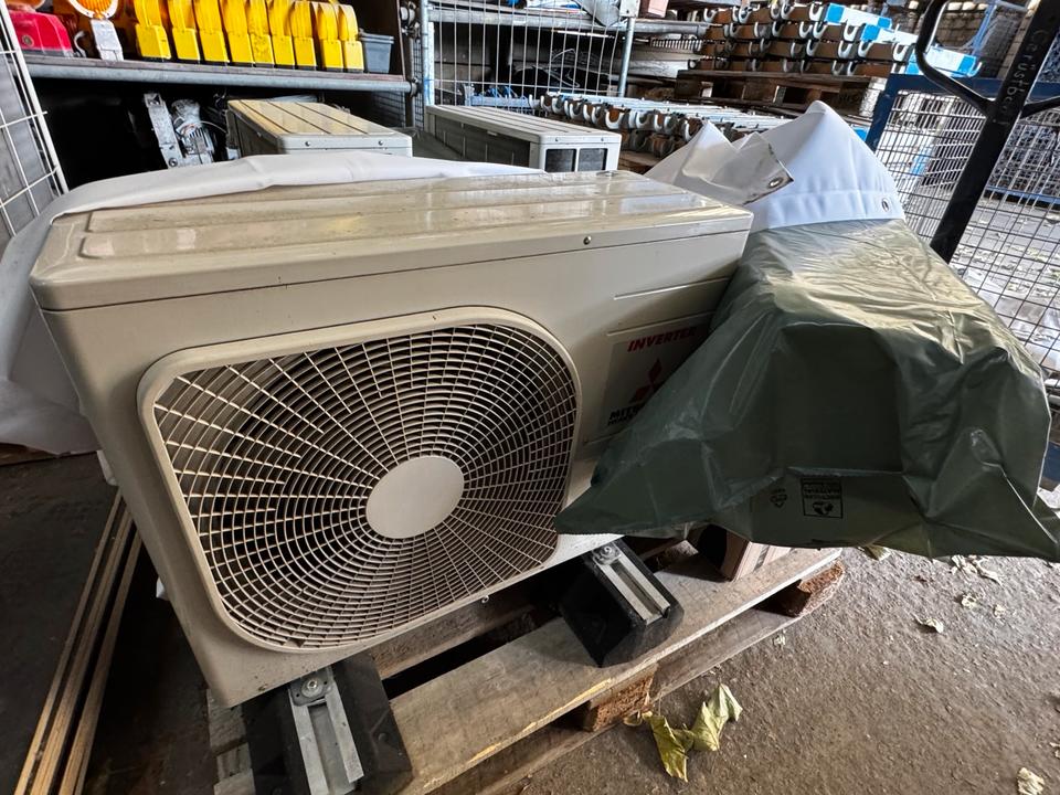 Mitsubishi Wandgeräte Set SRK/SRC 50 ZS-W Split Klimageräte in Köln