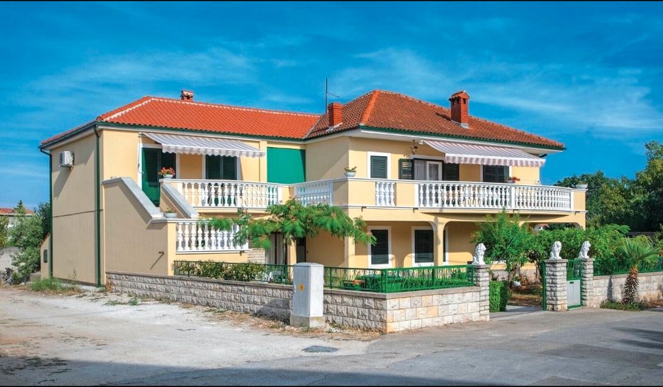 Last Minute Urlaub Vodice Dalmatien 4+ P, 55 €. Sauber Klima 2 SZ in Ostrau