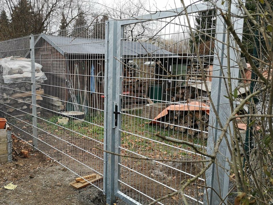 Zaun und Torbau, Zaunmontage Doppelstabmatten in Leipzig